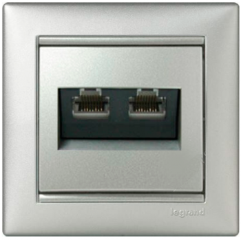 Розетка подвійна комп'ютерна Legrand Valena 770231 (алюміній)